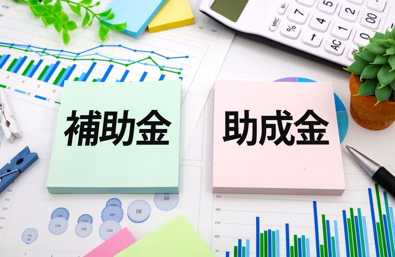 補助金・助成金を活用して窓ガラスフィルムを！